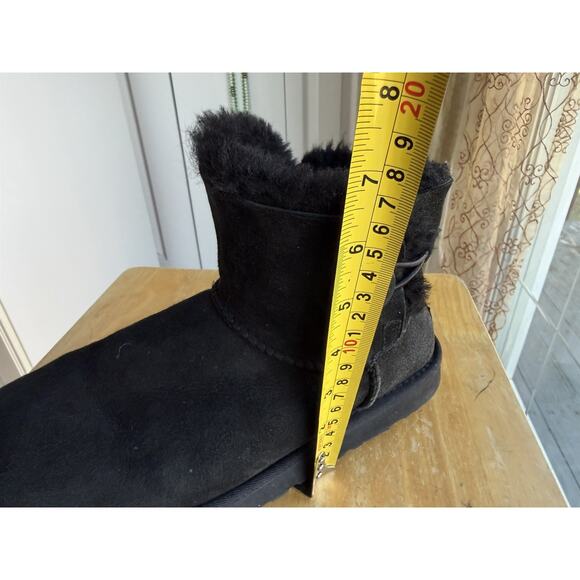 UGG Womens Mini Bailey Button II Black Winter Boots Comfy warm Sz-9 - Picture 6 of 9